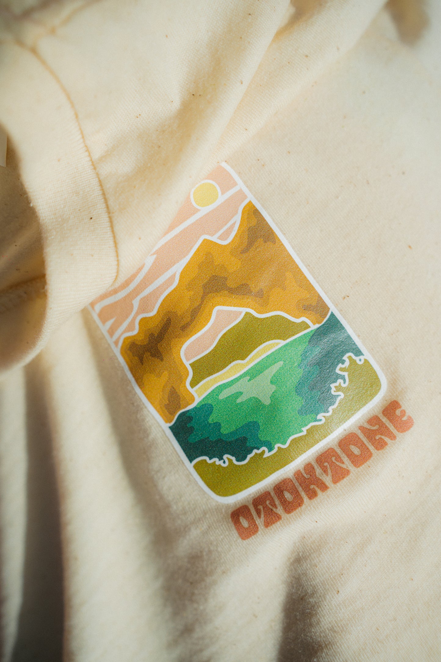 LE T-SHIRT UNISEXE_MODELE PONT PASTEL